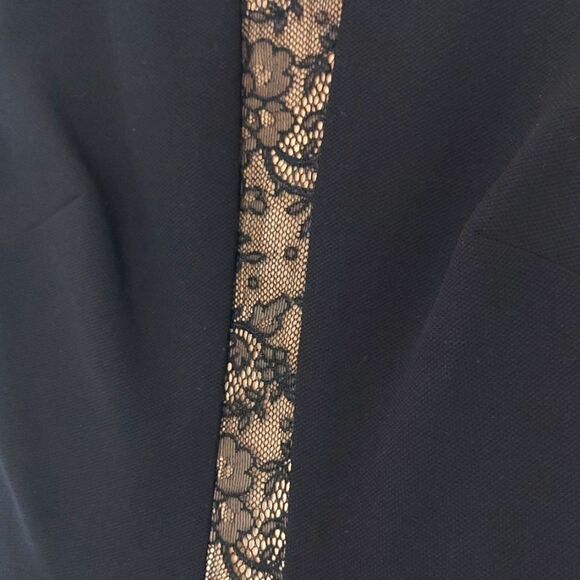 Betsey Johnson Black Lace Dress Size 2 EUC - Picture 5 of 6